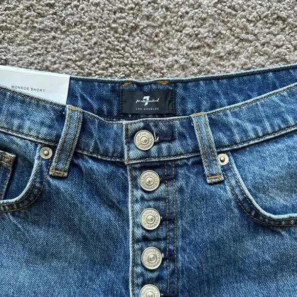 NWT: 7 For All Mankind Monroe Shorts